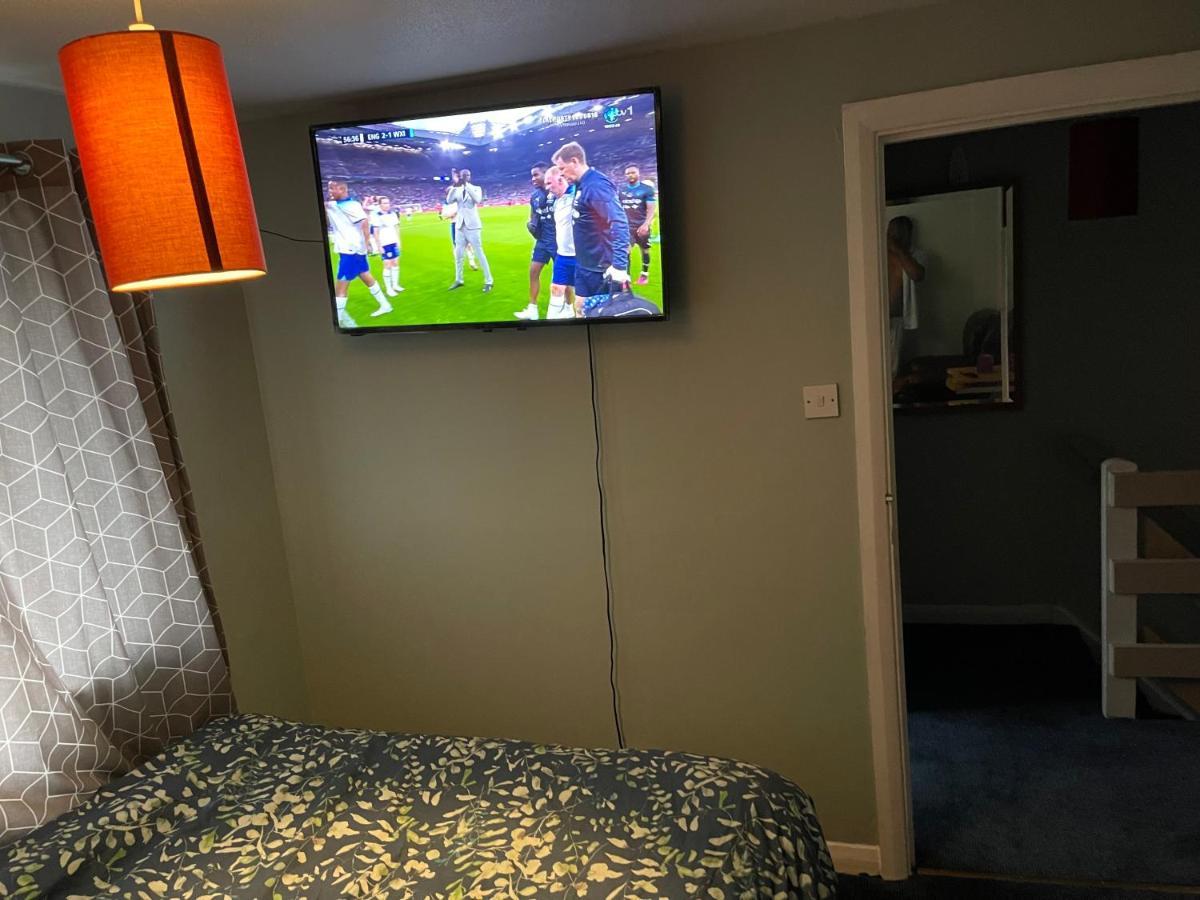 1 Bedroom In 3Bed House Bristol Bagian luar foto